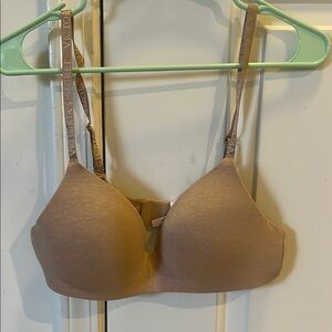 Victoria's Secret Tan T-Shirt Bra Molded Cup